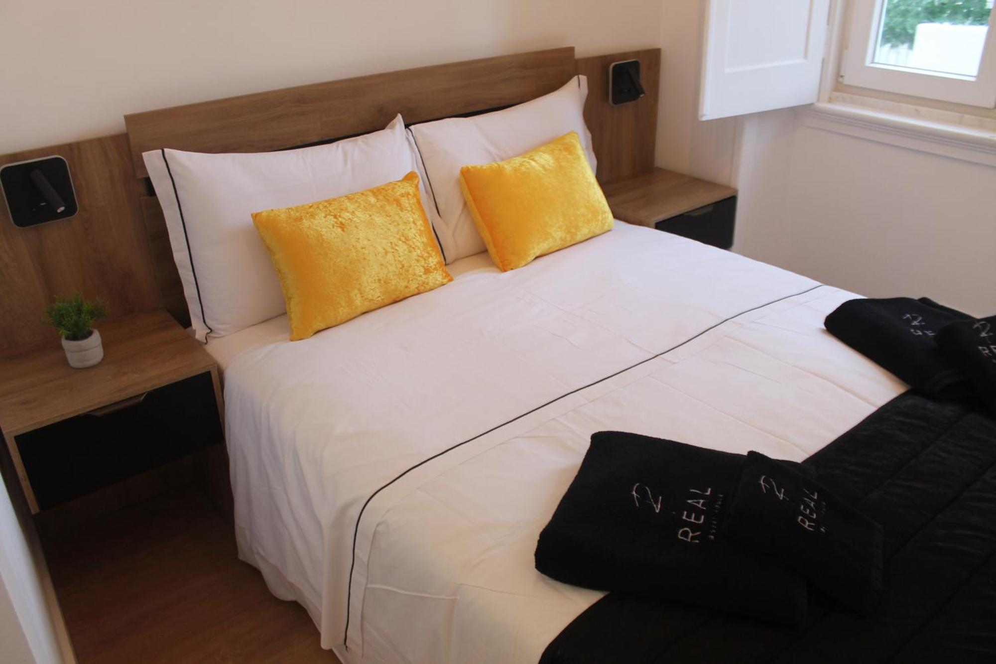 Real Guest House Costa de Caparica Exterior foto